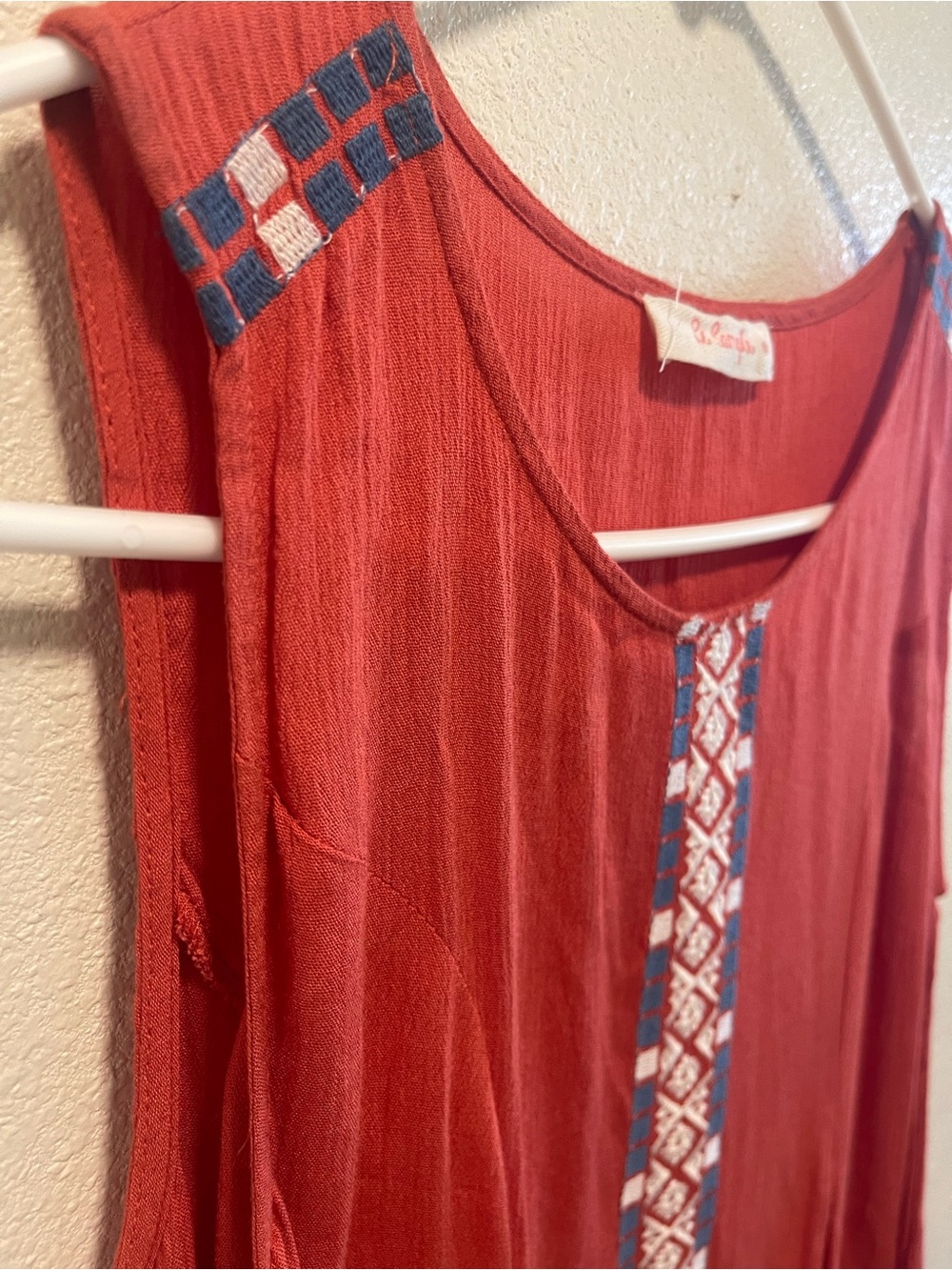 Simple Rust Red Embroidered Swing Tank - Picture 4 of 6